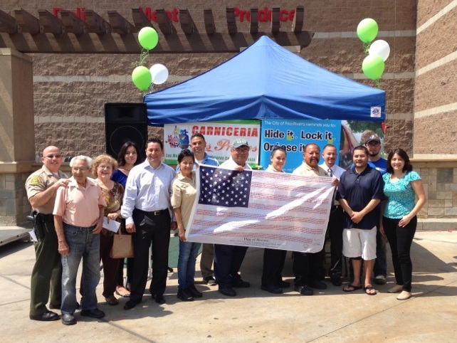 Volunteers, City Staff, and the Sheriff's Department